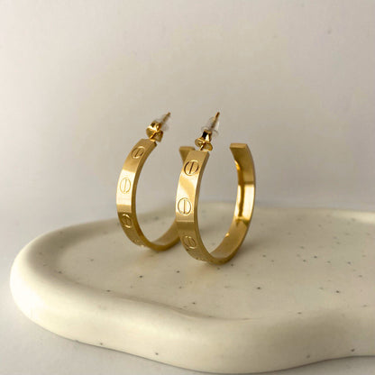 Aros LOVE | Baño en Oro 18K