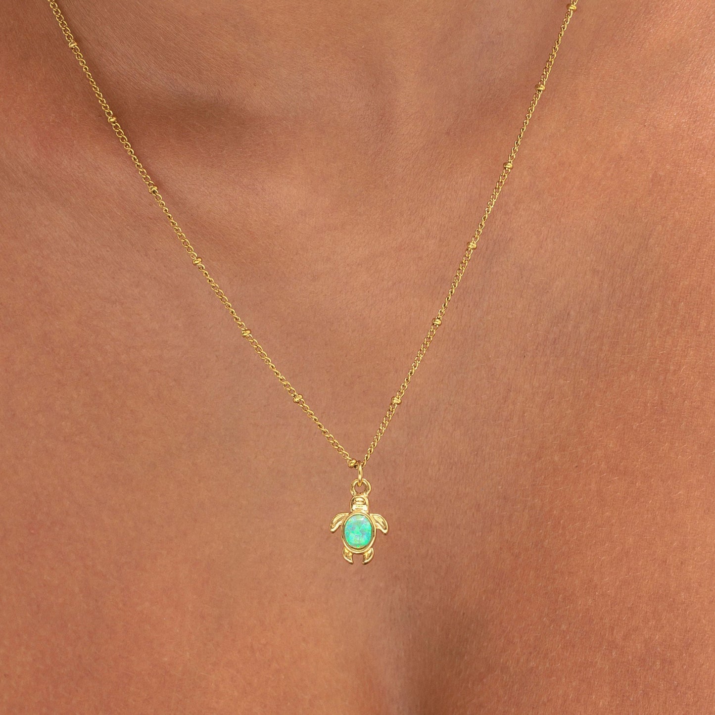 Opal Tortuga Collar